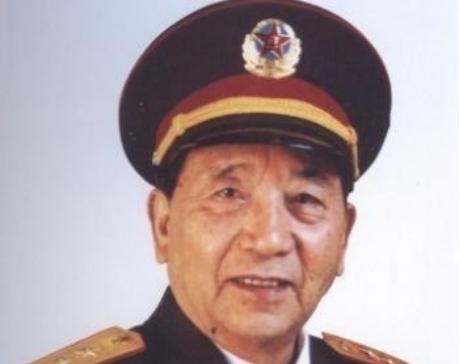 ☁1932年，徐向前骑马路过死人堆时，发现其中一具尸体是自己手下的一名连长
