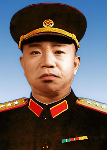 1968年，开国大将王树声在食堂打饭时，看到一名年轻的干部一个人打五份饭，他顿感