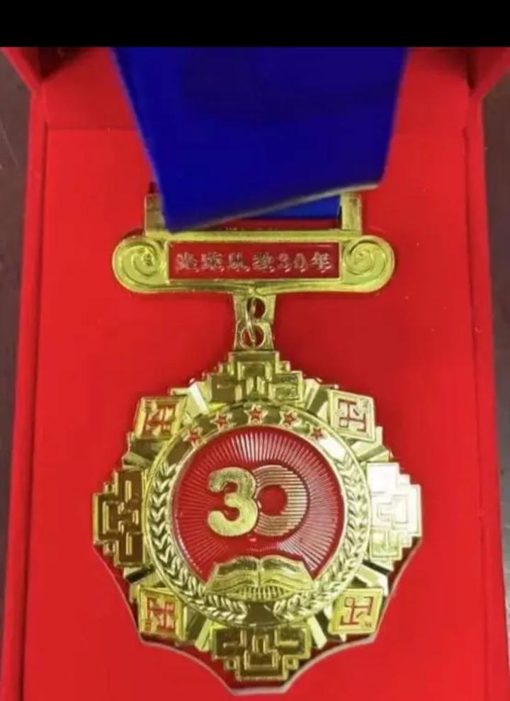 生不逢时你是否遇到过？我是2017年从教小学教育40余年退休的教师。退休时恰逢养