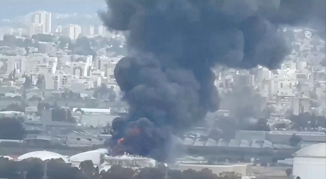 如今以色列怕是顾头不顾尾了，从2月底冲突爆发到现在，黎以边境的仗打了快一个月，还