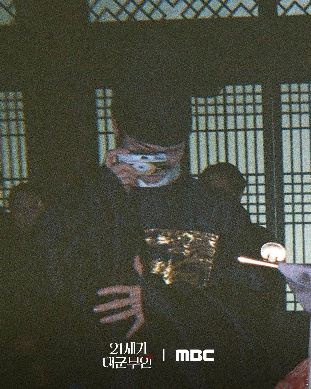 21世纪大君夫人面包车更新高清『她拍』和『他拍』胶卷相机照片🎞️