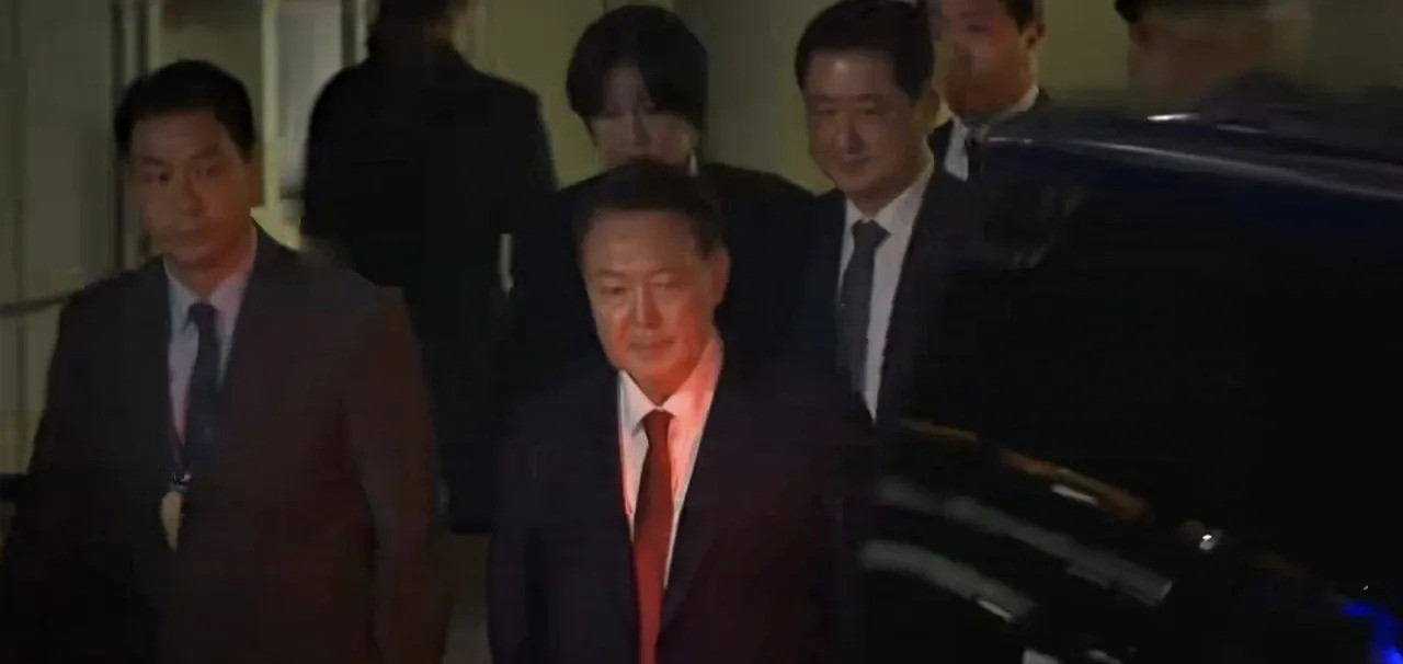 尹锡悦要坐牢了，这日子可咋过啊尹锡悦这总统当的，简直是把