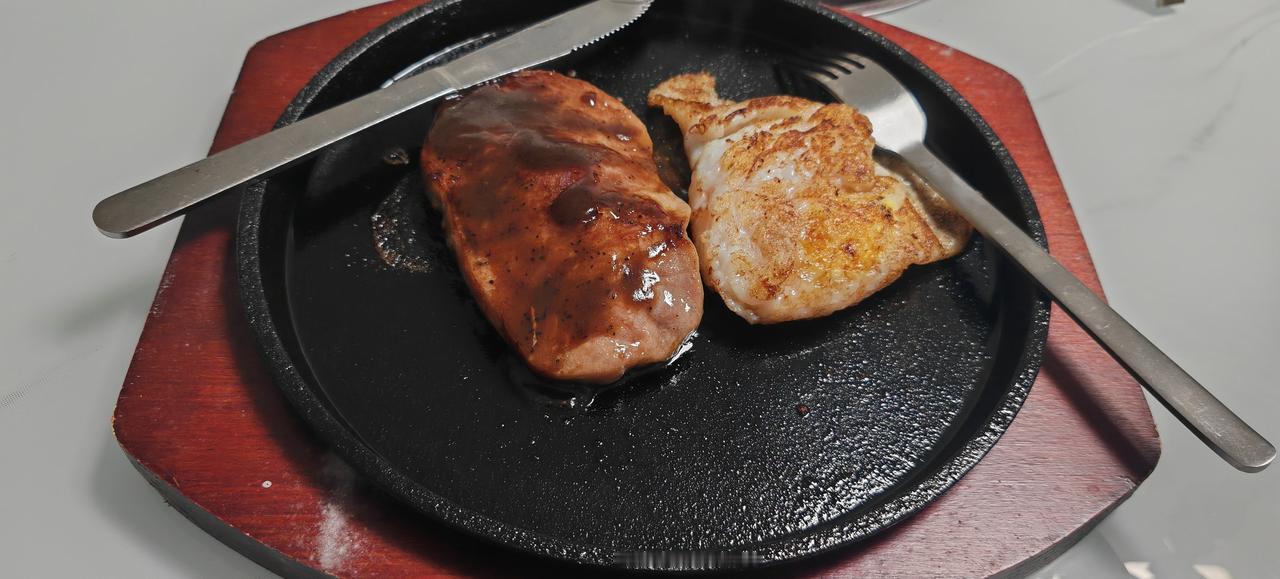 大清早一个阿姨来电，我以为是约我吃饭，犹豫了几秒，心里已打好了腹稿，该怎么拒绝。