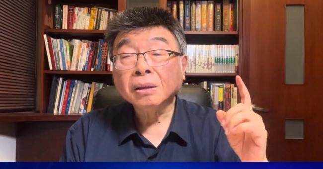 国民党籍前“立委”邱毅发表文章证实黄智贤不再是“反独促统”阵营的人，他伤心地表示