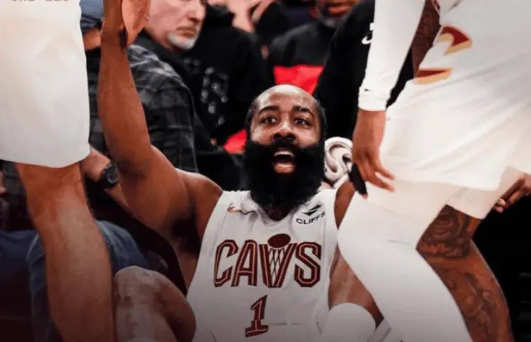 骑士第四基本稳了，活塞第一还有些变数。活塞后面收官的12场，只有步行者比较稳，雄