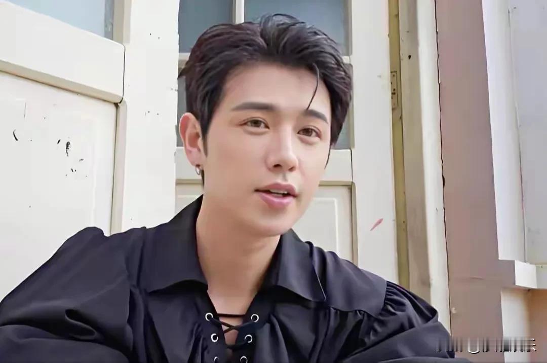 “江南第一深情”翻车了！童锦程被曝当爹，女方要220万抚养费，他一口回绝：“法律