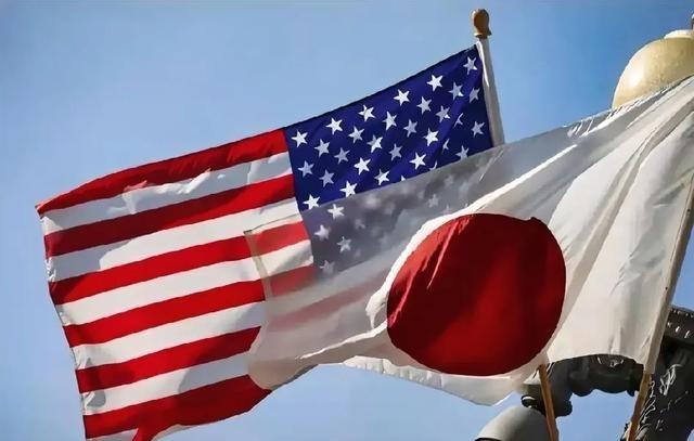 美国最不放心的就是日本。一是日本是最不安分的民族，有蛇吞象的野心，始终想称霸世界