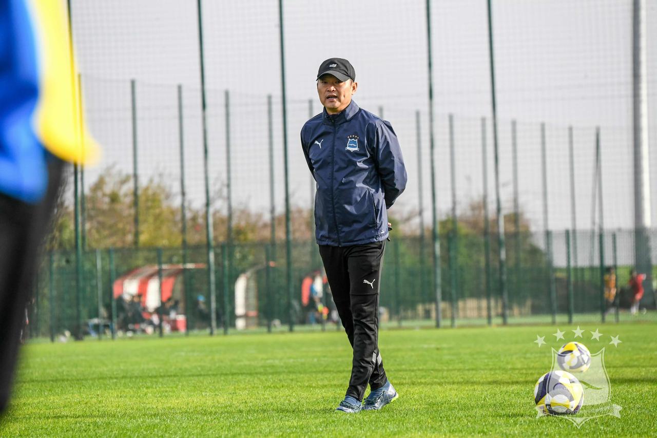 为什么选择常卫巍当新主帅？虽然中国足协还没有官宣，但一贯的风格，先通过各路媒