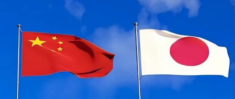 日本真正紧张的，不只是中国有多少导弹、多少核力量，也不只是稀土会不会被卡住。真正