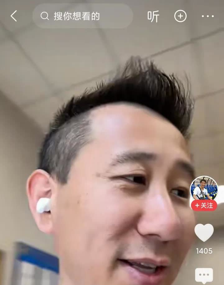 说点有趣的事情，这哥们最近正式入籍乌克兰，他的三个子女也入籍乌克兰成功，