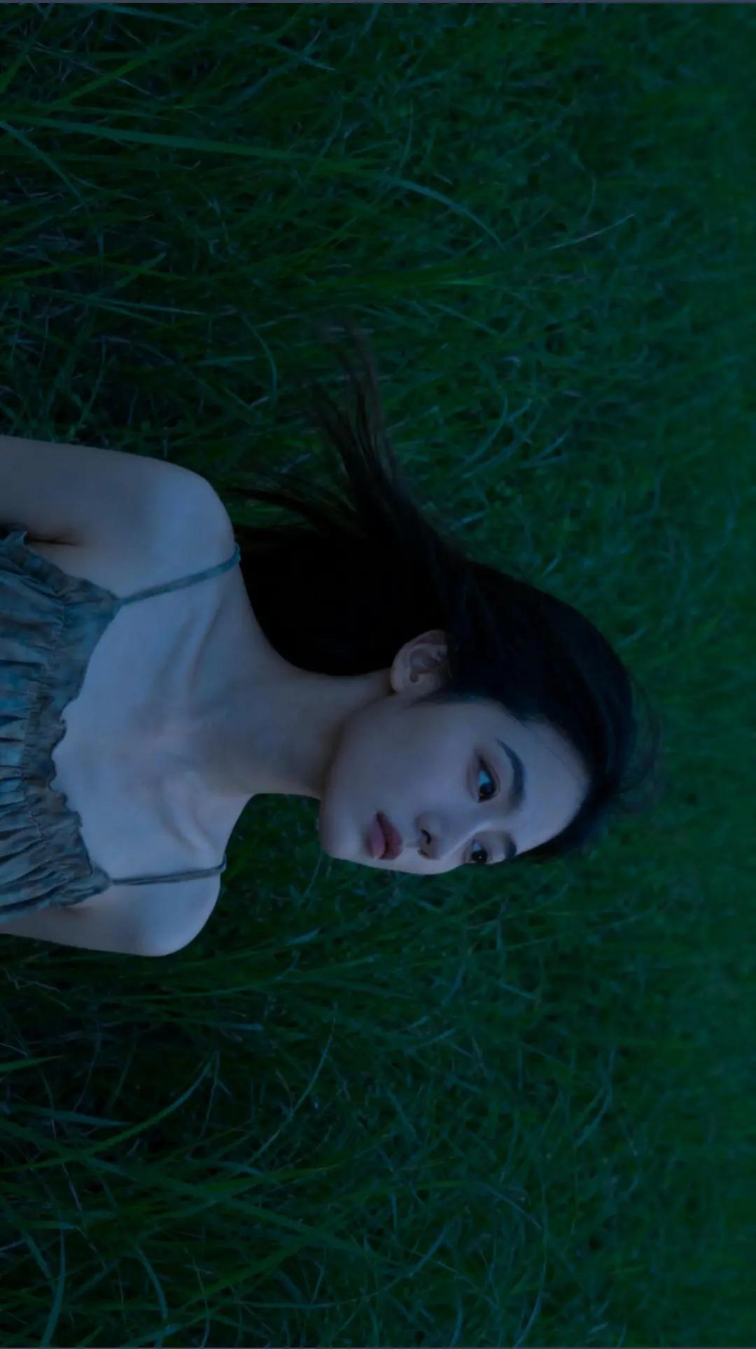 不如见一面吧！去有风的地方。毕竟有些故事总还要继续的……摄影氛围感大片