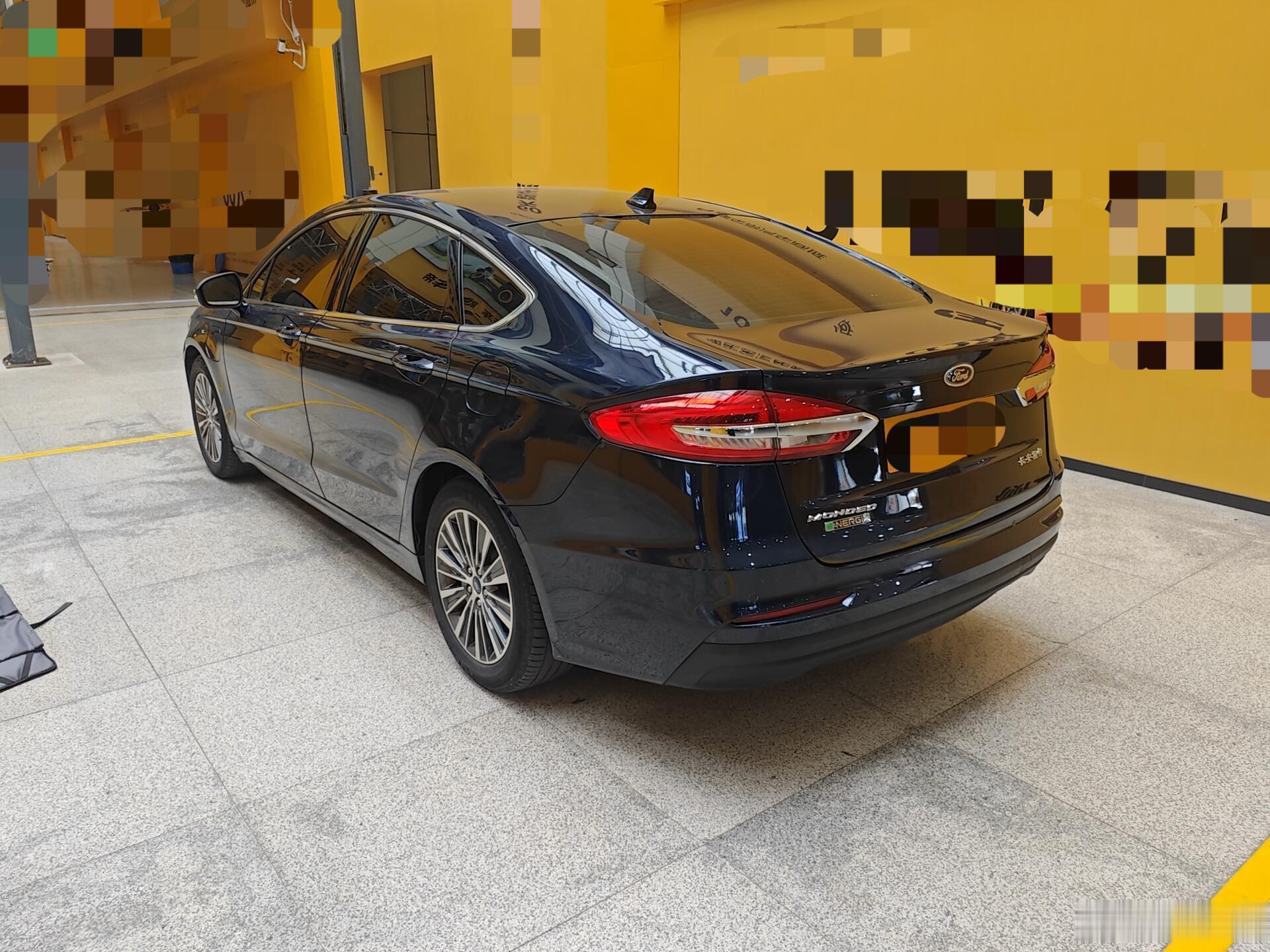 什么蒙迪欧，敢卖30多万？前两天帮粉丝验了一台福特蒙迪欧，2020年4月上牌，跑