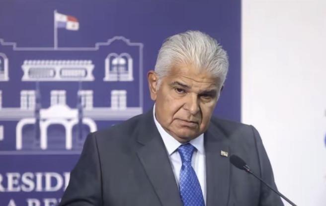 巴拿马终于承受不住“代价”了！ 在中国强硬的表态与反制下，巴拿马总统穆利诺一