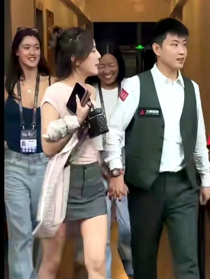 赵心童，决赛不输球，不是运气，是真硬。三进决赛，三次夺冠，四次站上最高领奖台，