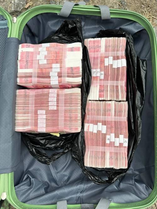 发现没，人一旦攒够30万，整个人的状态真的会变！这不是什么玄学，是实实在在发