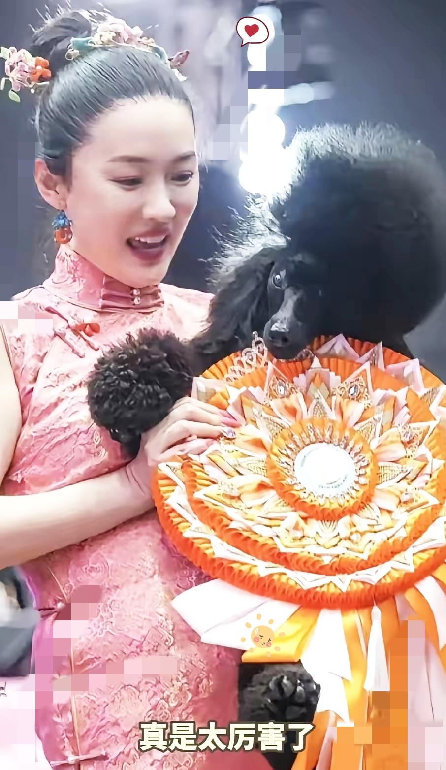 仔细琢磨过后才明白，霍思燕这次出圈真的太有底气了。大家别误以为是明星身份、家