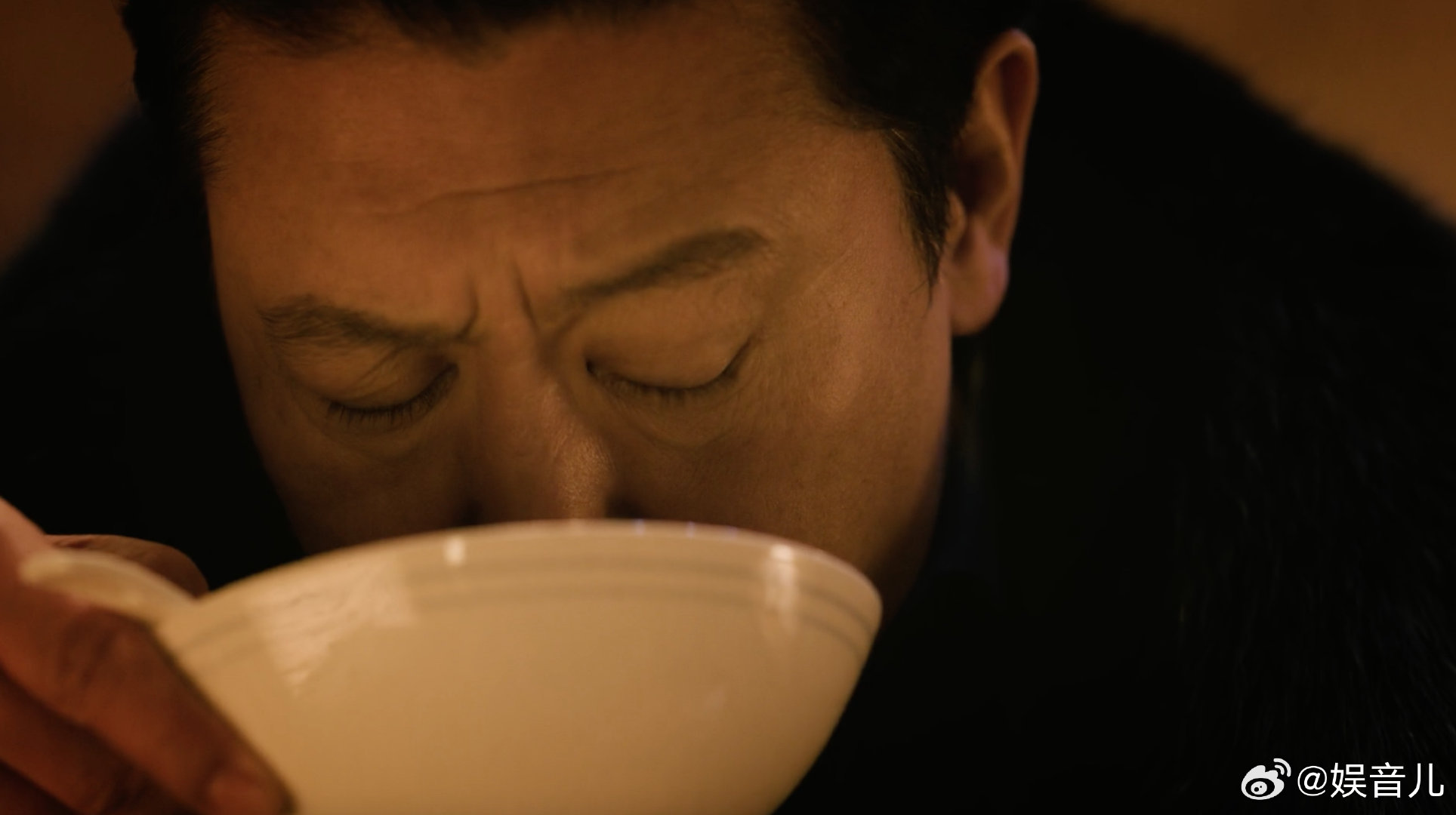 #马伊琍新剧杀夫累的是黑白无常#黑白无常都要被陈红折腾累了，五次反抗接连失败。一边心疼她遭受的家暴苦