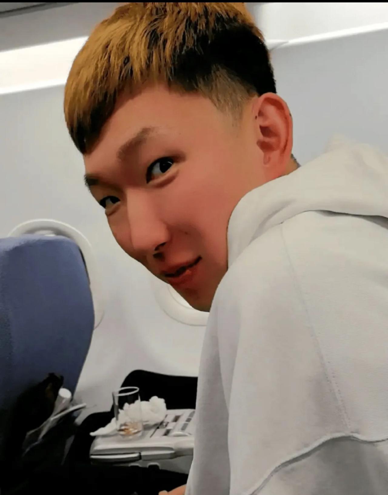 无论如何，为了我的账户余额再能增加120万，我今天也要血战！现在，周琦终于可以长