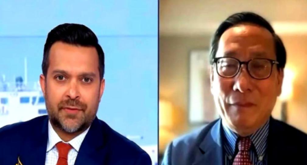英国记者当场发难：“南海仲裁你中国凭啥不认？”高志凯一句顶回去：“先读联合国海洋