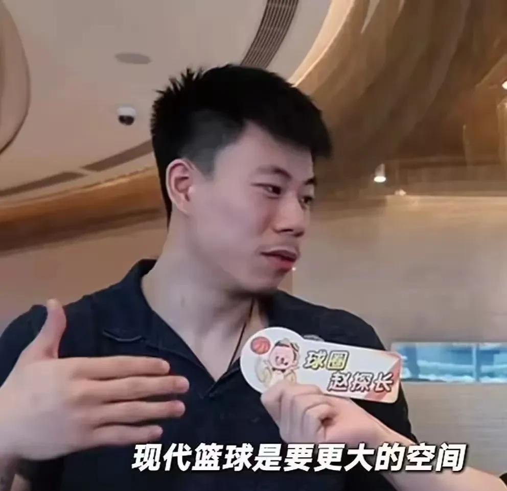 张镇麟被误解了！近期，辽宁男篮主力前锋张镇麟接受采访时表示：关键时刻得分肯定要