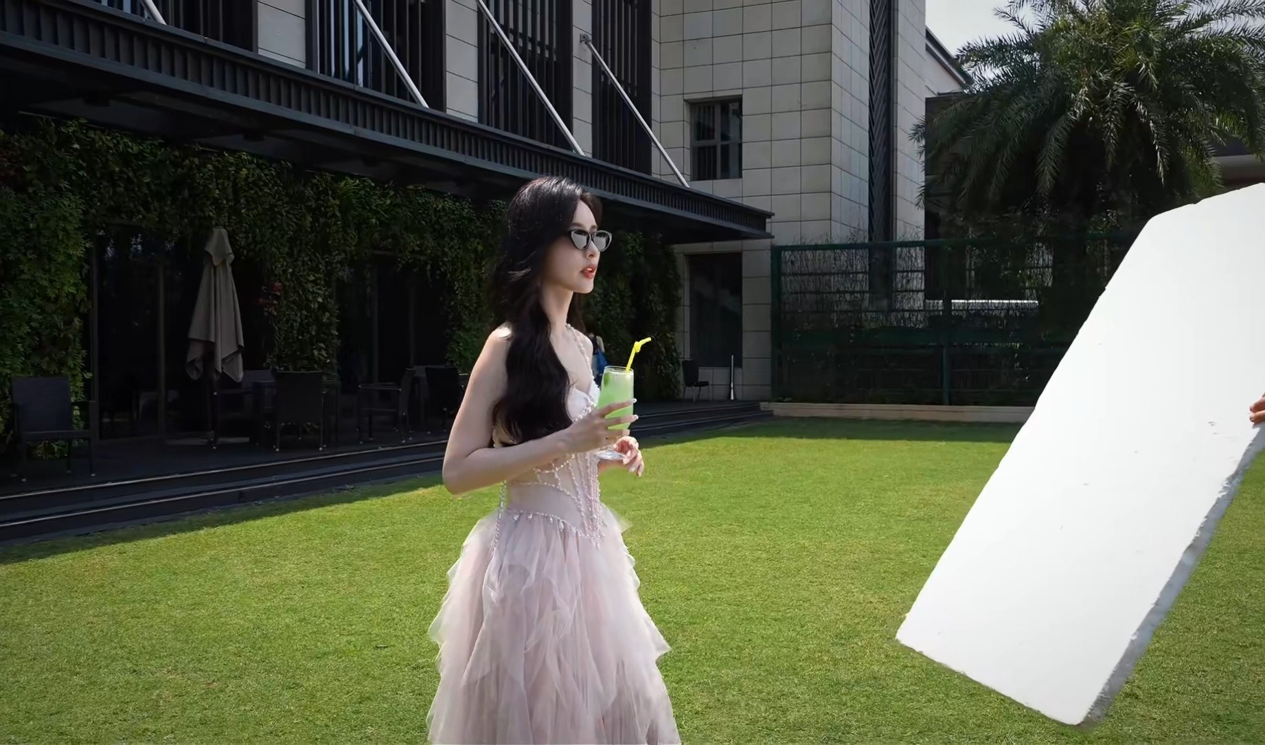 孟子义粉嫩仙女裙造型十亿吨跑男的料奔跑吧孟子义的粉嫩仙女裙造型也太仙了吧🌸