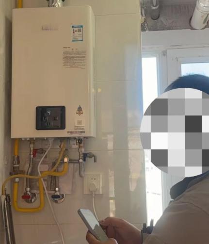 朋友，你也被燃气热水器搞晕了吧？去家电城转一圈，导购嘴里蹦出来的词儿就让人头大。