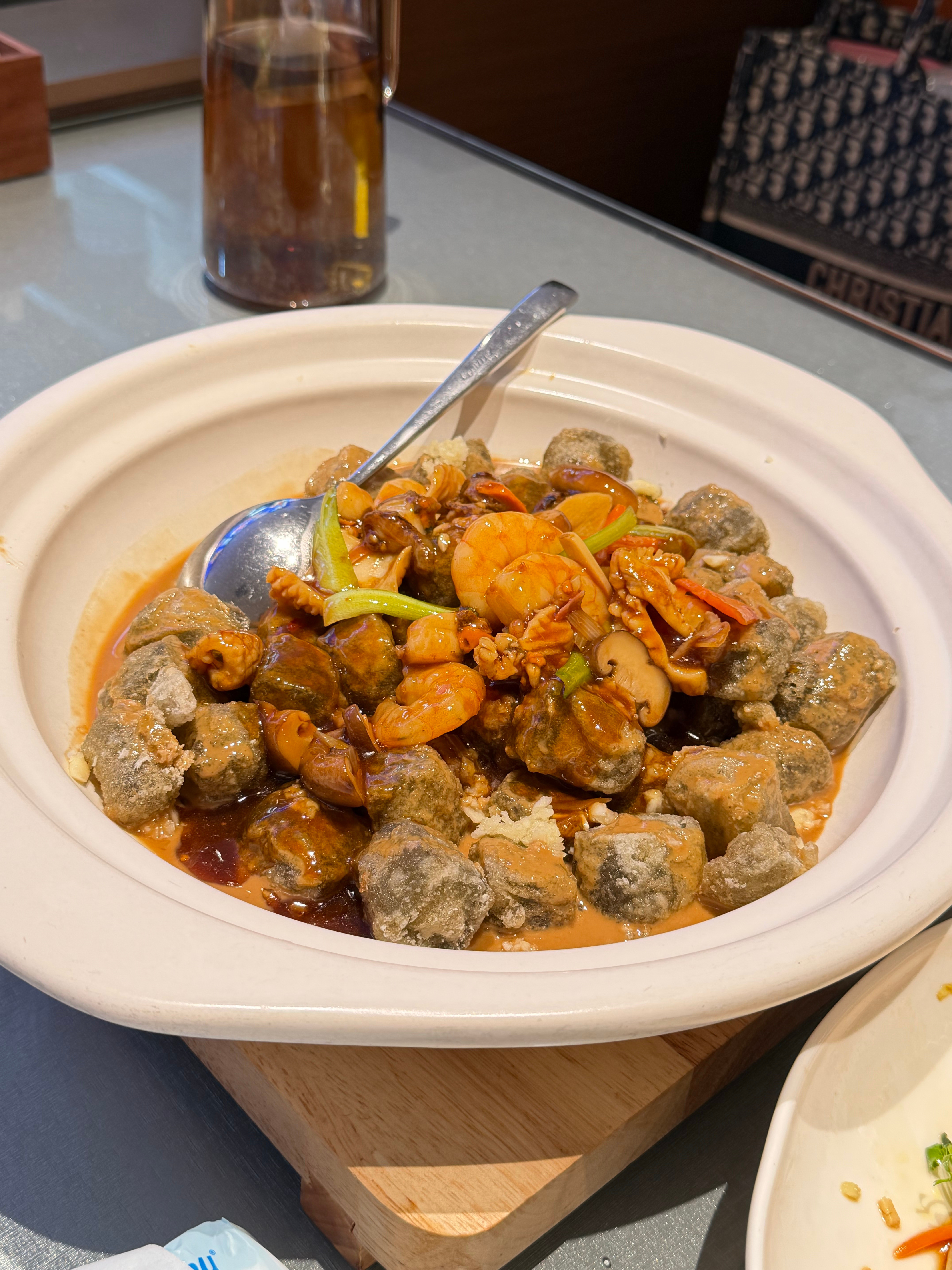 家乡美食大赛1️⃣茧蛹，胶原蛋白大王。2️⃣海胆豆腐，超级下饭。3️⃣虾酱炒豆角➕窝窝头，创意菜属于