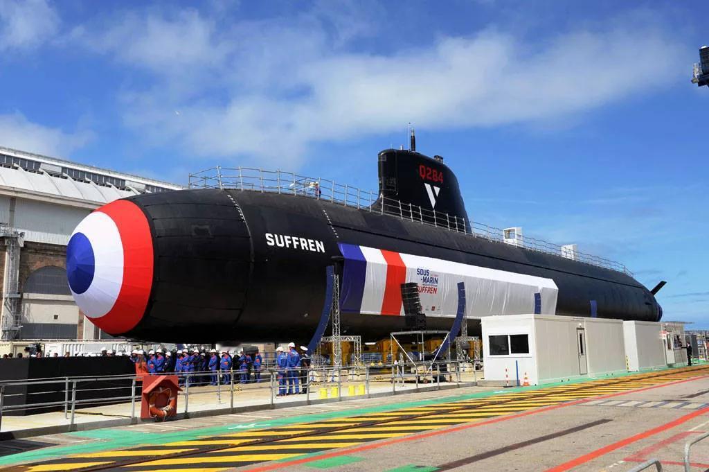 法国“梭鱼”级攻击型核潜艇“梭鱼”级是法国海军正在服役的最新一代攻击型核潜艇，