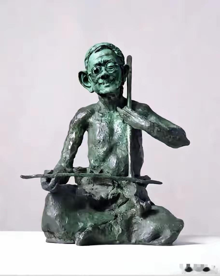 可喜可贺，田教授的影响力果然超群，如今女版都出来了，田氏画派倡导的“创作自由