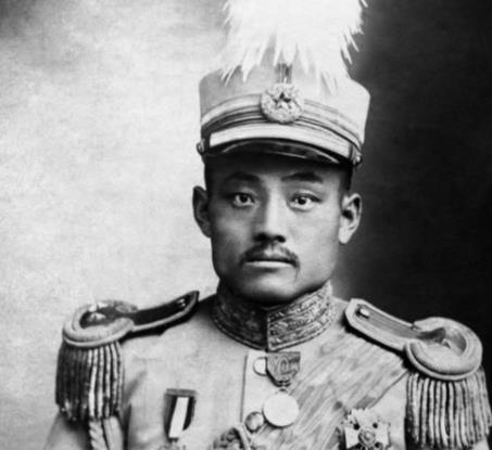 军阀张敬尧不仅残暴还很好色。1918年，他任湖南督军时，看上了曾国藩的曾孙女——