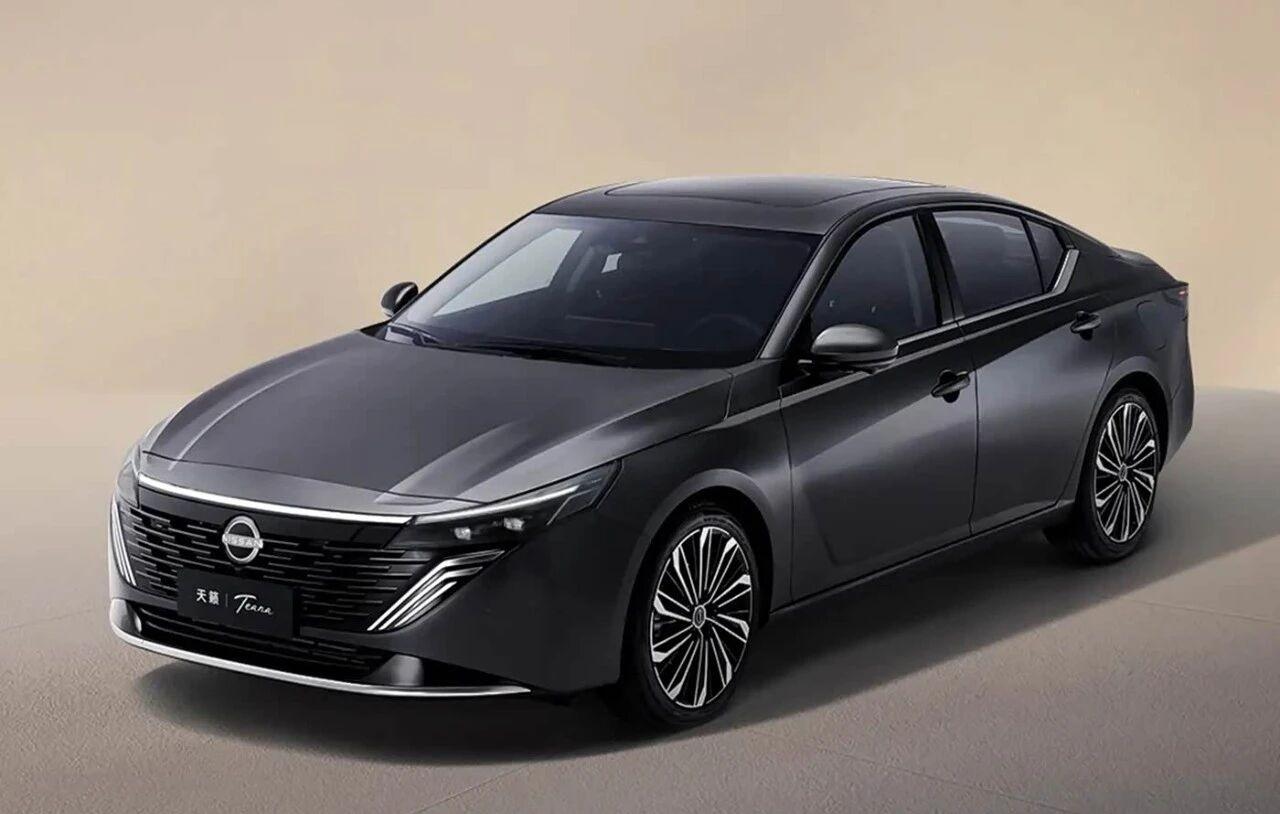 天籁·鸿蒙座舱S380大师版，是东风日产在2026年2月24日刚刚推出的一款特别