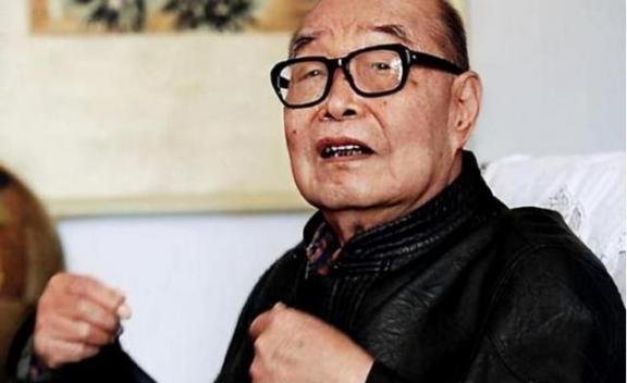 1953年，志愿军师长王扶之负伤回国，偶遇一赶车老丈，于是便乘车回家，两人相谈甚