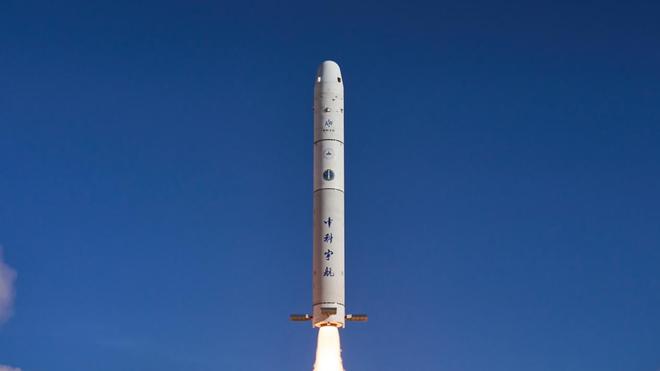 中科宇航“力鸿一号”亚轨道飞行试验任务圆满成功, 返回式载荷舱顺利着陆回收