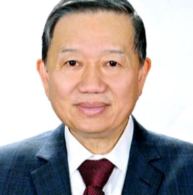 越南态度发生急转弯，就在中日冲突愈演愈烈的时候，新加坡都选择站队了，然而越南却突