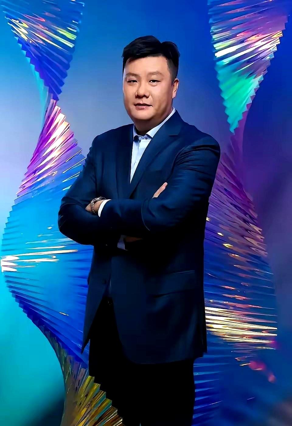 上海女排教练王之腾带队拿全运第四，合同到期卸任了。天津女排教练陈方带队拿第五，到