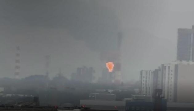 距乌边境360公里！乌军深夜“点名”俄能源心脏，黑海舰队快艇基地遭重创！7月