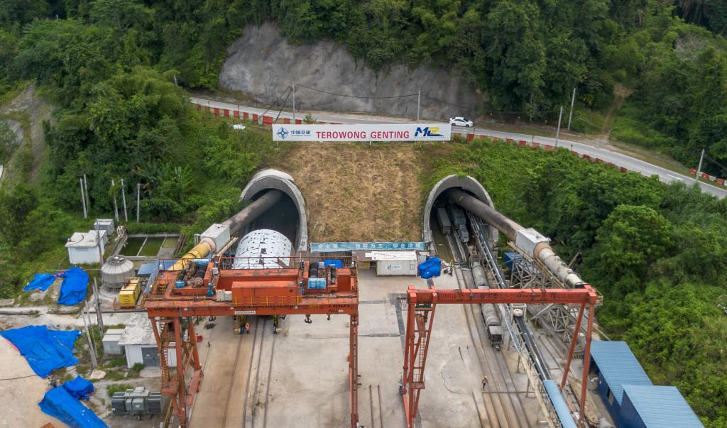马来西亚东海岸铁路隧道全贯通马来西亚东海岸铁路项目迎来重