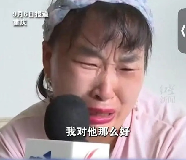 “被白嫖了！”重庆，一49岁大姐和小6岁的男友交往，仅仅3年内，就给对方转去了7
