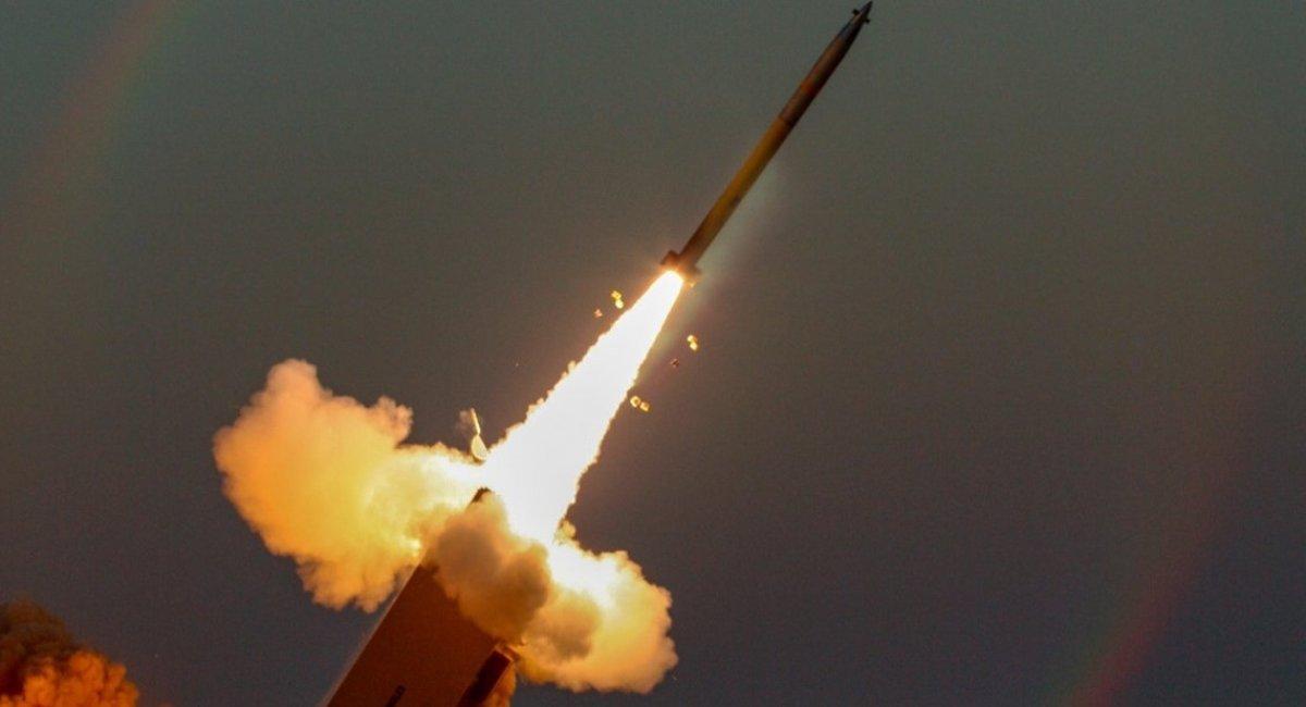 澳大利亚的GMLRS导弹工厂开业年产从300到4000！GMLRS发射/图片