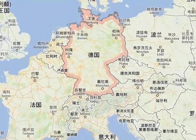 一个很反直觉的历史现象：德国一直被认为是武德充沛，但是自他成立那一天起，他只打