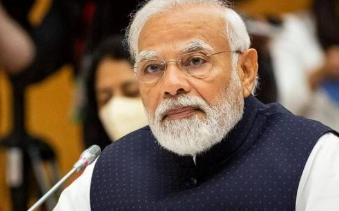 印度为啥记恨中国？说白了就是眼红。1981年两国GDP差不多，印度1930亿美元