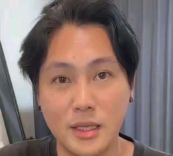 S妈想要和汪小菲谈？谈什么？S妈为什么要拿孩子说事儿，还要装可怜？主播建国给出了