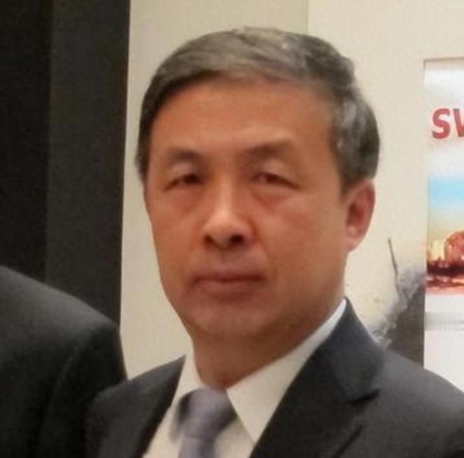 “晚一秒就万劫不复！中国该立刻向美国低头，交出发展权才能保命！”很多人现在再回