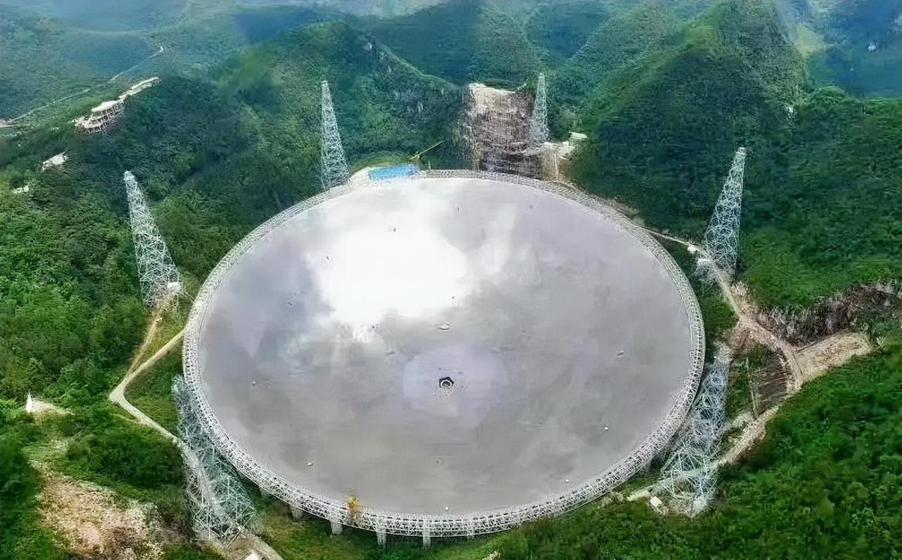 中国天眼断层式领先，不比诺贝尔奖强？最近，国家天文台发布，中国天眼FAST发现