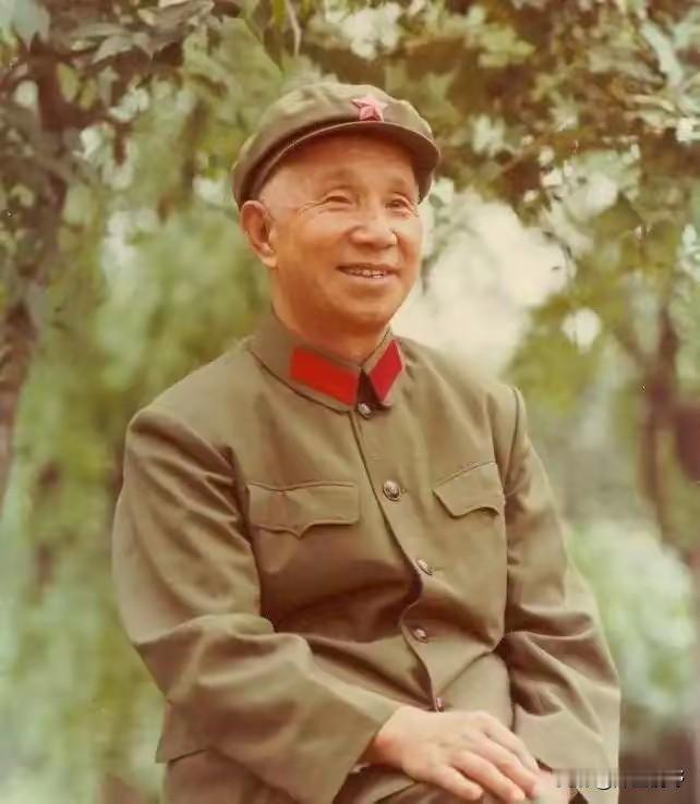 1972年，陈毅元帅病逝，为保护陈毅的遗孀张茜，粟裕果断出手把她调到了军事科学院