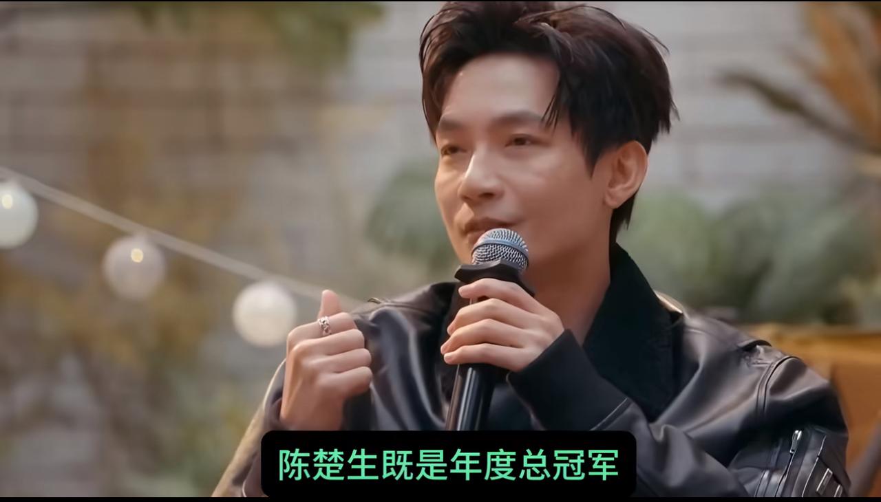 胡彦斌又输了。几乎成了一种宿命。从《披荆斩棘》第三季开始，两人便始终在同一条赛