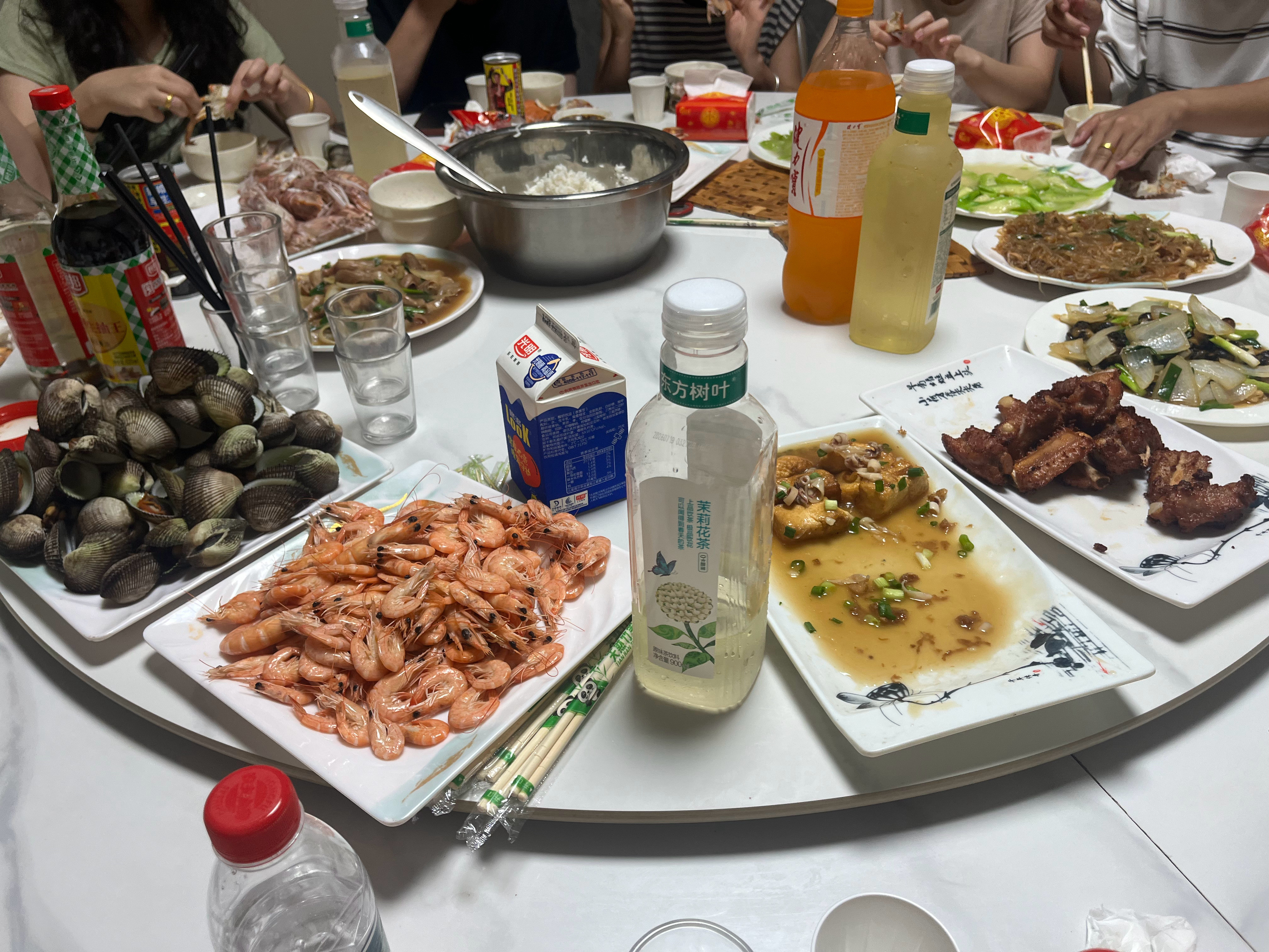 放假还是开心的啊[大笑]​​​
