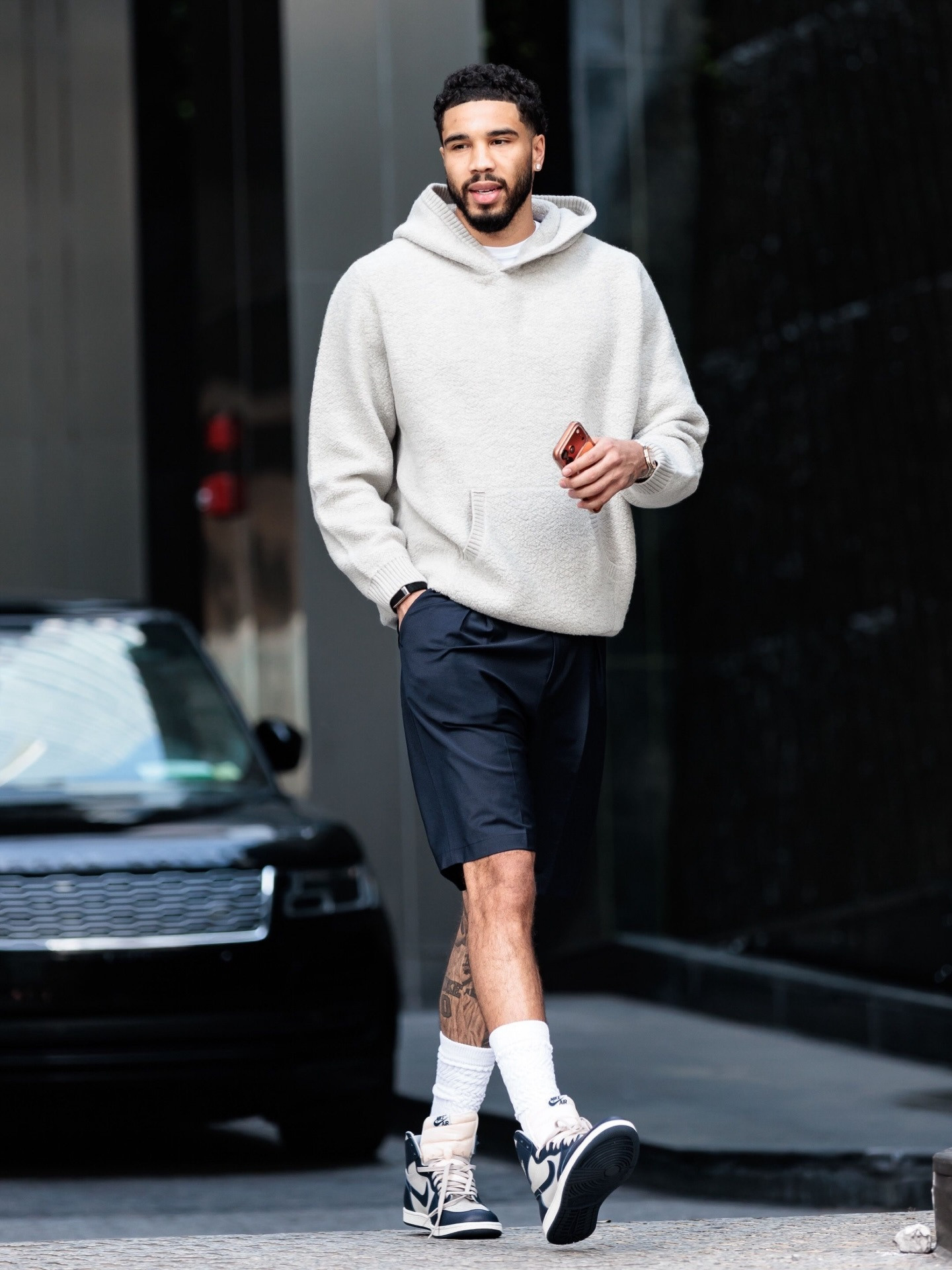 塔图姆的迈阿密穿搭能给几分