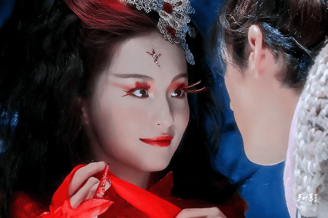 《仙剑奇侠传三》：那时候配角的妆造也好好看，现在很少见到电视剧会在睫毛上花心思了