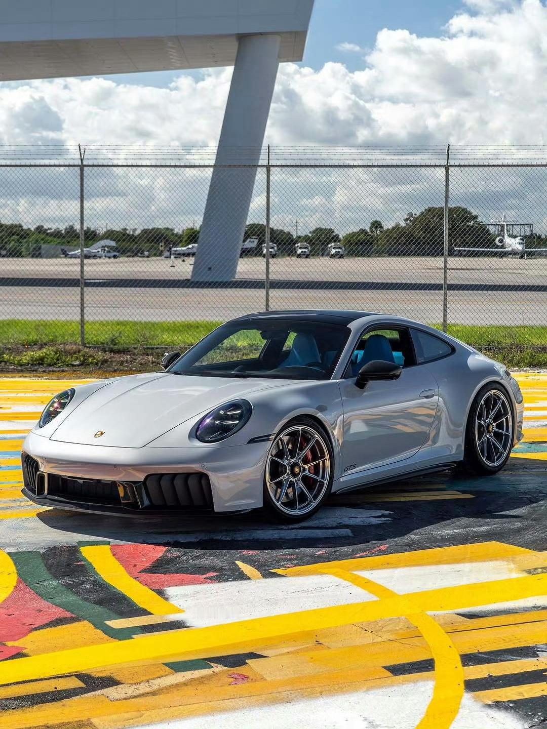 保时捷911CarreraGTS开启全新一周